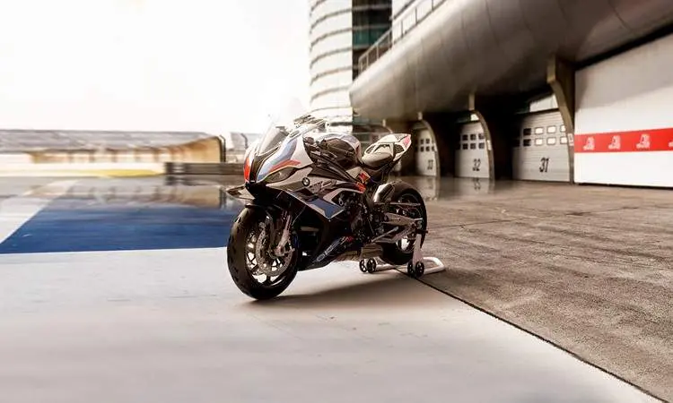 BMW S 1000 RR Price in Pune