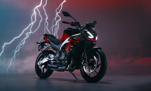 Tuono 457 Edit1 Desk Tuono 457 Edit1 Desk