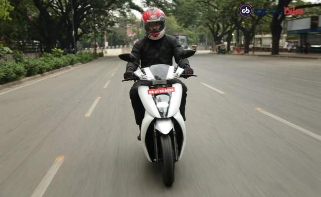 Ather 450 Front View
