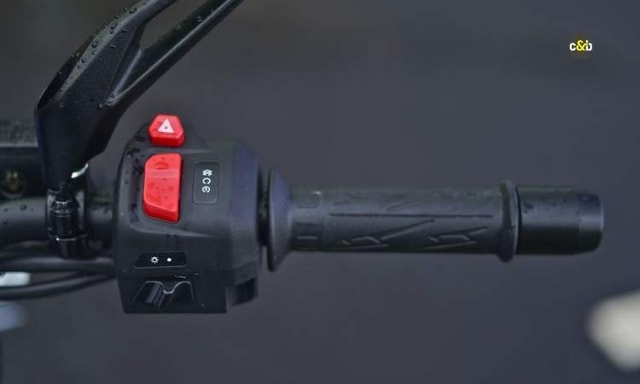 Pulsar NS400Z Key Features Pulsar NS400Z Key Features