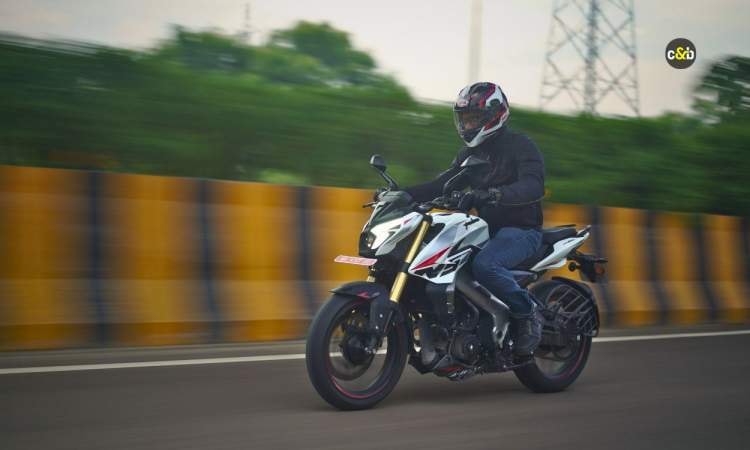 2025 Bajaj Pulsar NS400Z 2025 Bajaj Pulsar NS400Z images