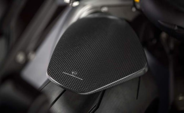 Panigale Carbon Rear Mudguard Panigale Carbon Rear Mudguard