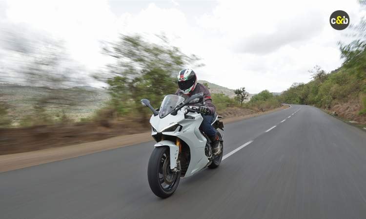 Ducati Supersport 950s 27 Ducati Supersport 950s 27 images