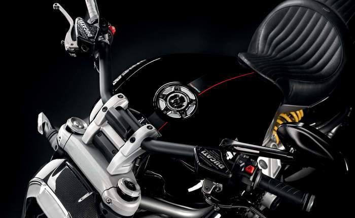 Xdiavel Top View