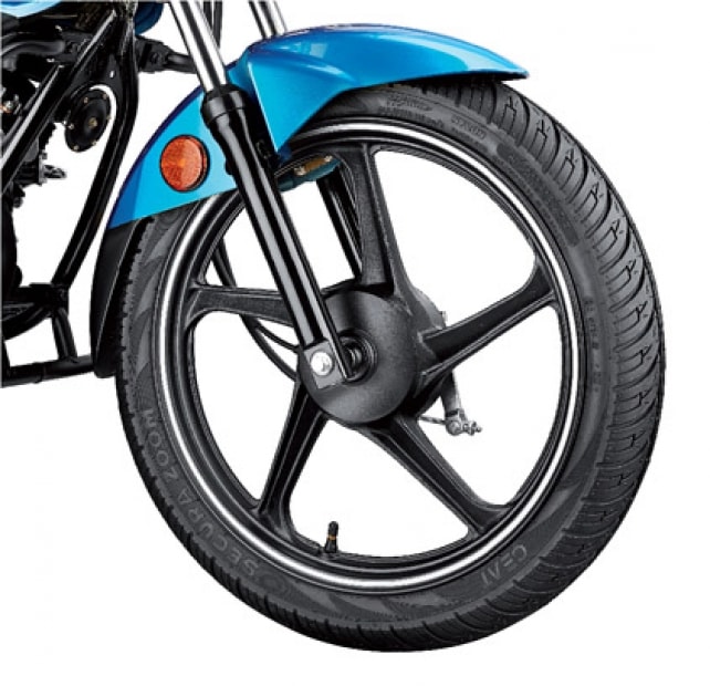 Tubeless Tyres Pinstriped Wheel Tubeless Tyres Pinstriped Wheel