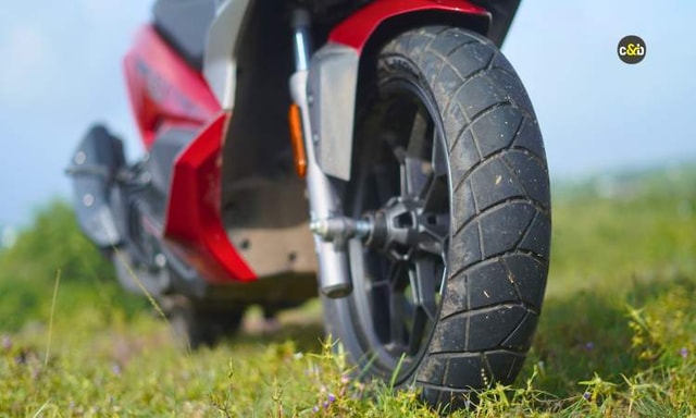 2025 Hero Xoom 160 Red Wheel 2025 Hero Xoom 160 Red Wheel