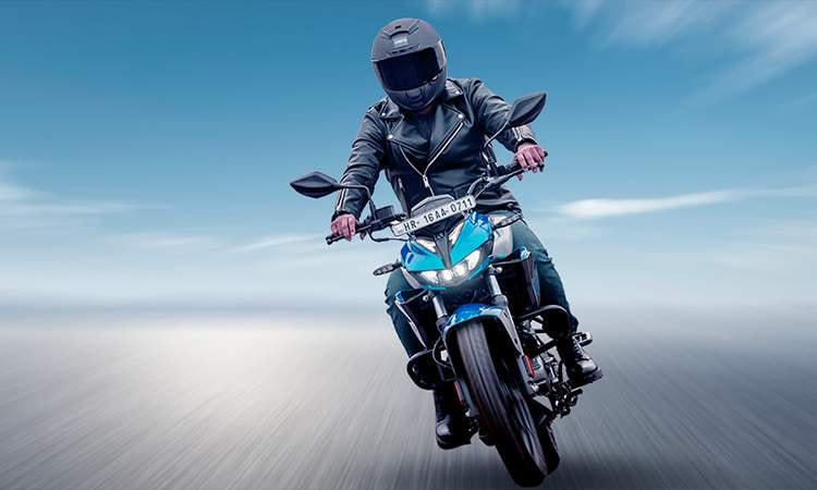 Hero xtreme 125r ride view Hero xtreme 125r ride view images