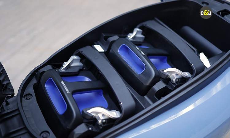 Honda Activa E Swappable Batteries Underseat Carandbike 8 A53b630032 Honda Activa E Swappable Batteries Underseat Carandbike 8 A53b630032