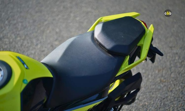 2025 Honda Cb 125 Hornet Rear Seat 2025 Honda Cb 125 Hornet Rear Seat