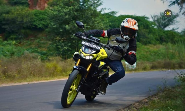 2025 Honda Cb 125 Hornet Rideview 2 2025 Honda Cb 125 Hornet Rideview 2