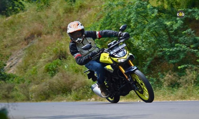 2025 Honda Cb 125 Hornet Rideview 3 2025 Honda Cb 125 Hornet Rideview 3