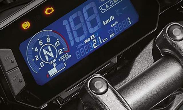 Honda Cb300f Smartphone Voice Control