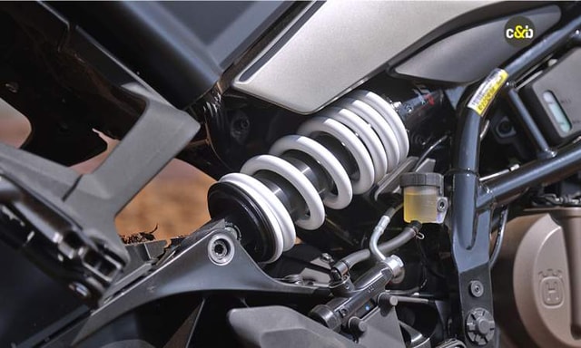 Husqvarna Svartpilen 401 30 Husqvarna Svartpilen 401 30