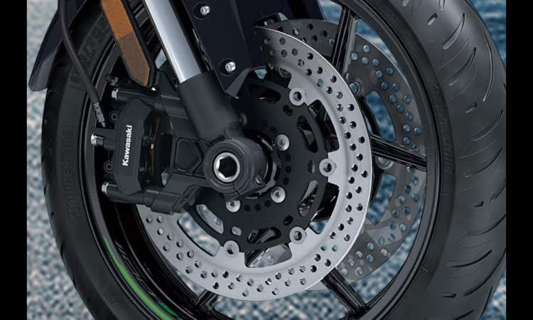 Versys 1100 Tyre And Breaks Versys 1100 Tyre And Breaks