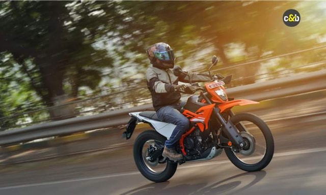 KTM 390 Enduro R Ride Look KTM 390 Enduro R Ride Look
