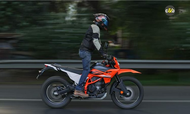KTM 390 Enduro R Ride Look KTM 390 Enduro R Ride Look