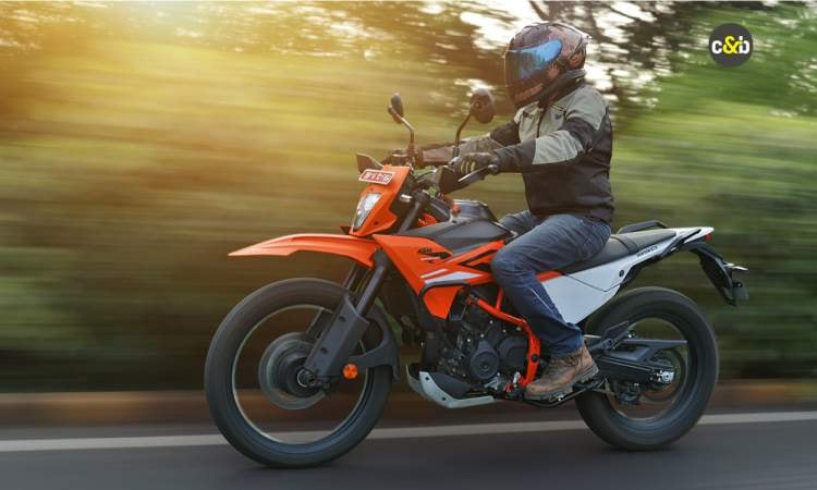KTM 390 Enduro R Ride Look KTM 390 Enduro R Ride Look