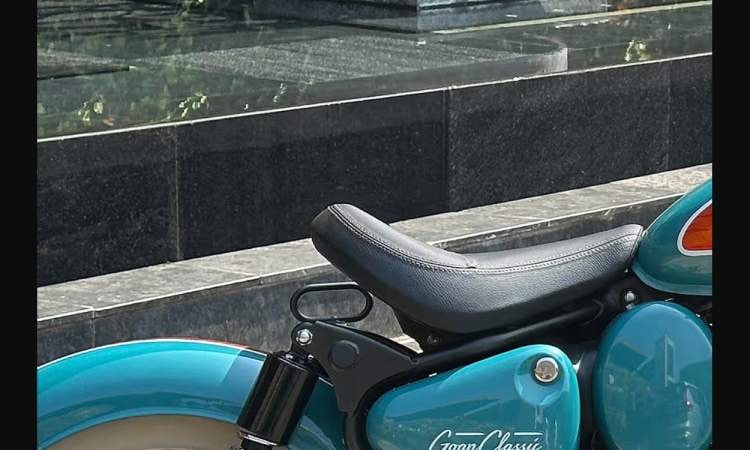 Royal Enfiled Goan Classic 350 Seats Royal Enfiled Goan Classic 350 Seats