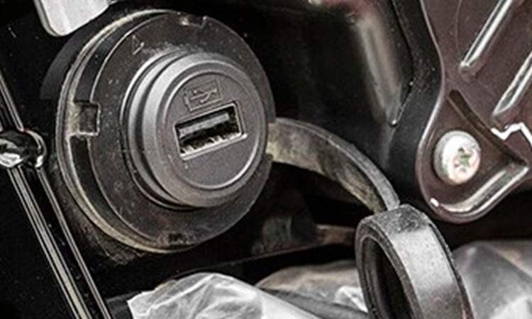 Royalenfield Shotgun 650 Usb Charging Royalenfield Shotgun 650 Usb Charging