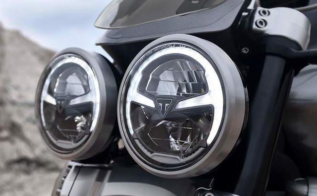 Triumph Rocket 3 Gt Headlights