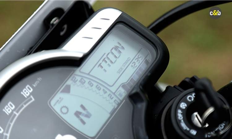 Triumph Speed 400 33 Triumph Speed 400 33