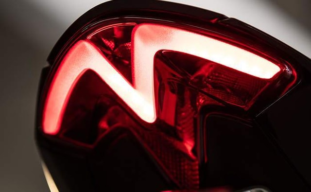 Triumph Speed Triple 1200 Rs Tail Light Triumph Speed Triple 1200 Rs Tail Light