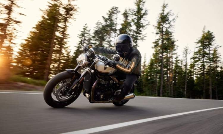 Triumph Speed Twin 1200 Triumph Speed Twin 1200