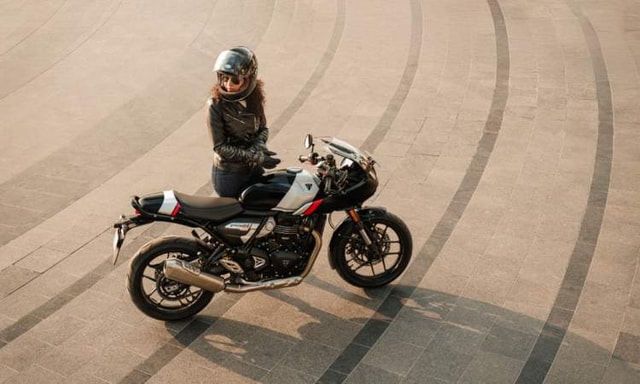 Triumph Thruxton 400 Triumph Thruxton 400