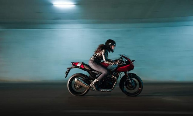 Triumph Thruxton 400 Triumph Thruxton 400