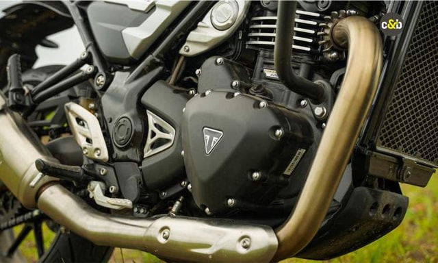 Triumph Thruxton 400 Exhaust Triumph Thruxton 400 Exhaust