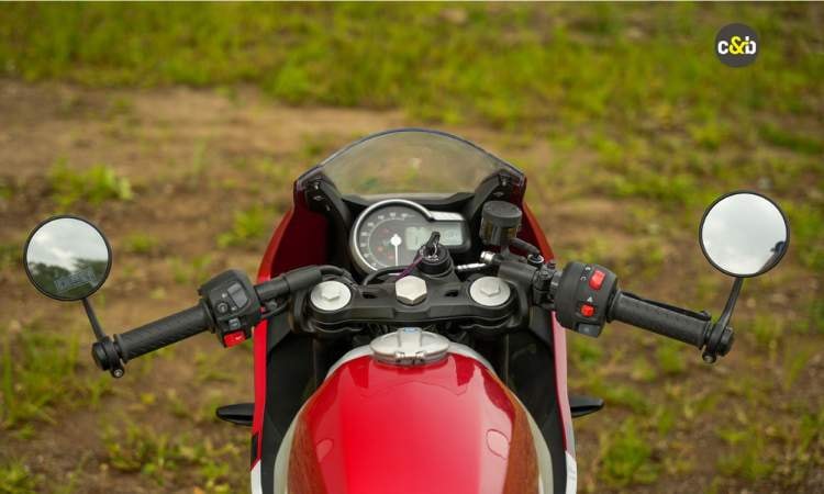 Triumph Thruxton 400 Triumph Thruxton 400