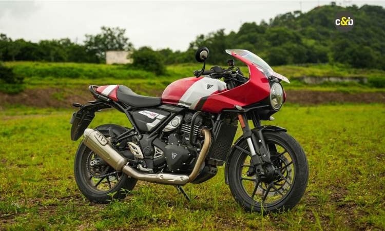 Triumph Thruxton 400 Side Look Triumph Thruxton 400 Side Look