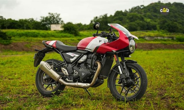 Triumph Thruxton 400 Side Look Triumph Thruxton 400 Side Look