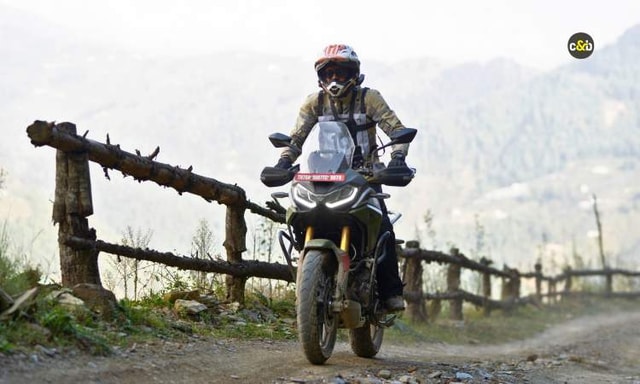 2025 TVS Apache RTX 300 Rideview 2025 TVS Apache RTX 300 Rideview