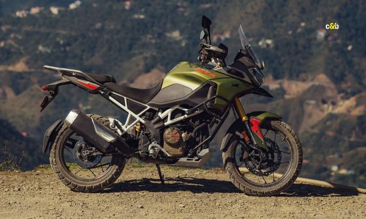 2025 TVS Apache RTX 300 Sideview 2025 TVS Apache RTX 300 Sideview