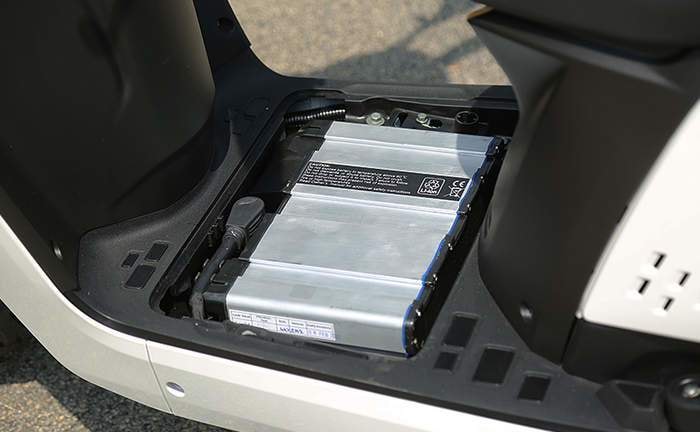 Tvs Iqube Battery Tvs Iqube Battery images