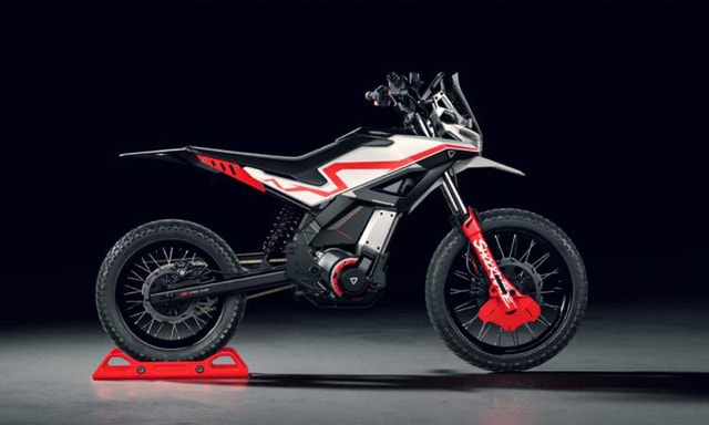 Forstwhite Desk1 Forstwhite Desk1