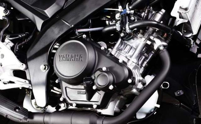 Yamaha R 15 Engine