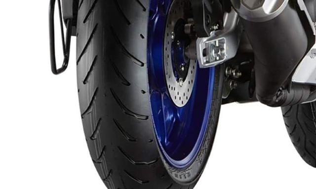 Yamaha R15m Rear Tyre