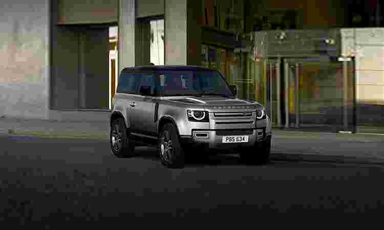 Land Rover Defender : Price, Mileage, Images, Specs & Reviews 