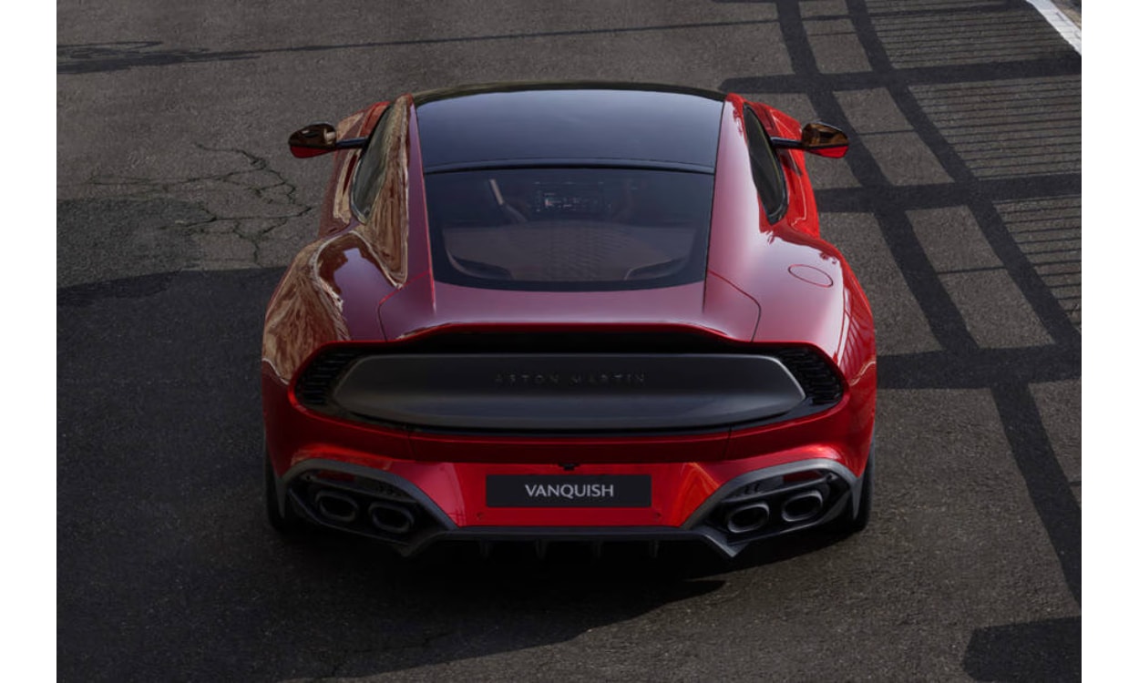 Aston Martin V12 Vanquish Exterior Image Aston Martin V12 Vanquish Exterior Image