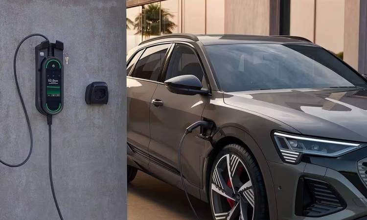 Audi q8 e Tron charging point Audi q8 e Tron charging point images