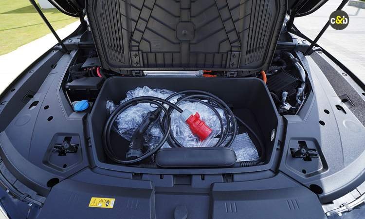 Audi Q8 Etron Space For Charger Audi Q8 Etron Space For Charger images