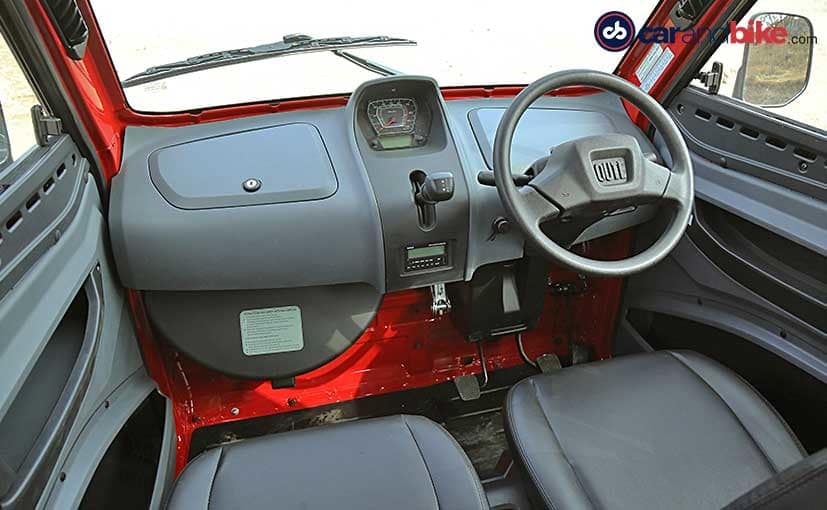 Bajaj Qute Dashboard Bajaj Qute Dashboard
