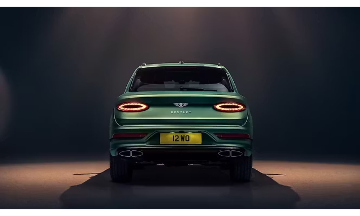 Exterior Rear View Exterior Rear View images