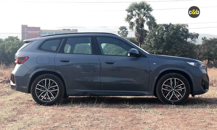 Bmw Ix1 Sideview Bmw Ix1 Sideview