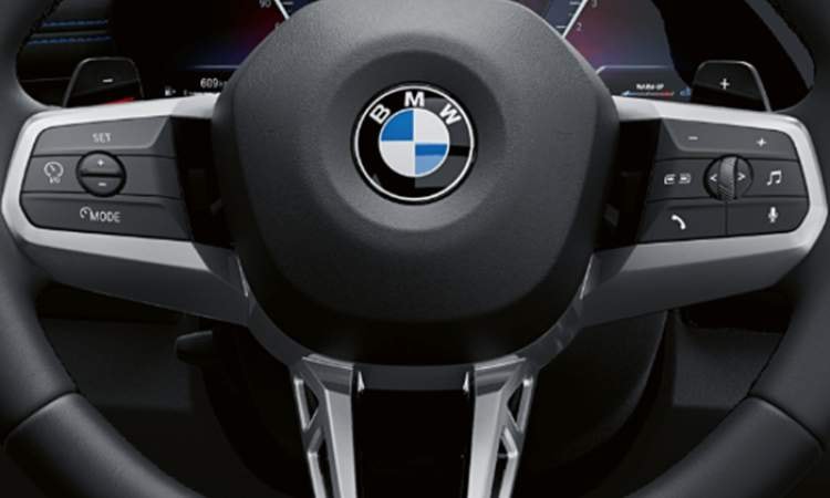 Automatic 7-Speed Steptronic Transmission with Gearshift Paddles Automatic 7-Speed Steptronic Transmission with Gearshift Paddles