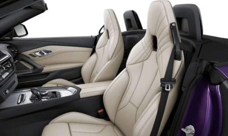 M Sport seats for driver and front passenger  M Sport seats for driver and front passenger