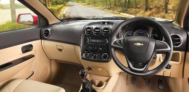 Chevrolet Enjoy Interiors