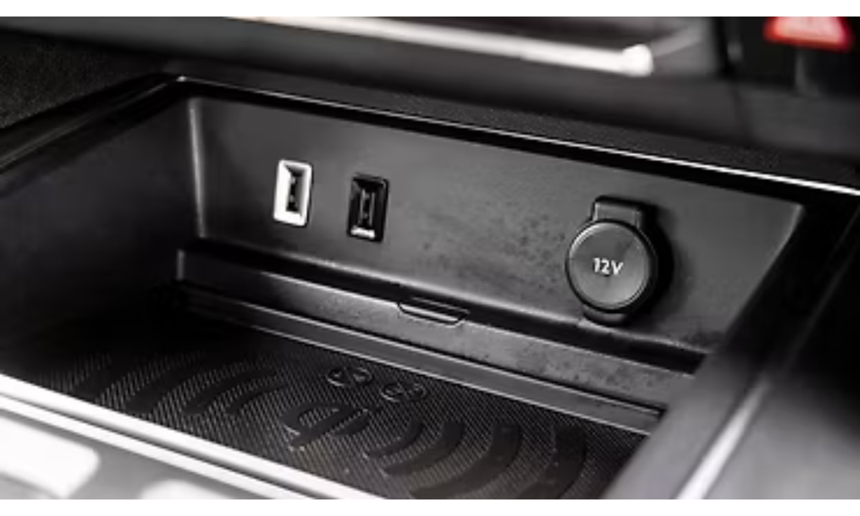 C5 Aircross Interior Usb Port Aux Power Socket Wireless Charging C5 Aircross Interior Usb Port Aux Power Socket Wireless Charging images